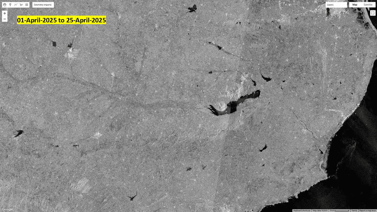 Radar reference image around Shetrunji Dam for 1–25 April 2025. Play the animation to compare it with 17 June 2025.
